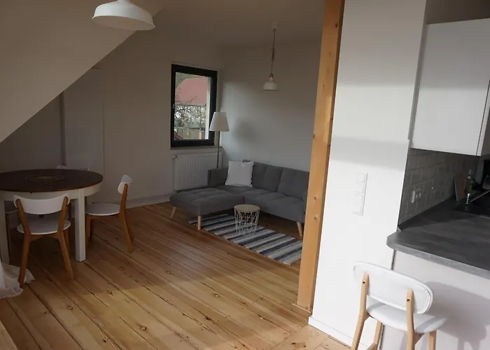 Lejlighed Og Am Fluss Mit Balkon - Ein Himmlischer Ausblick